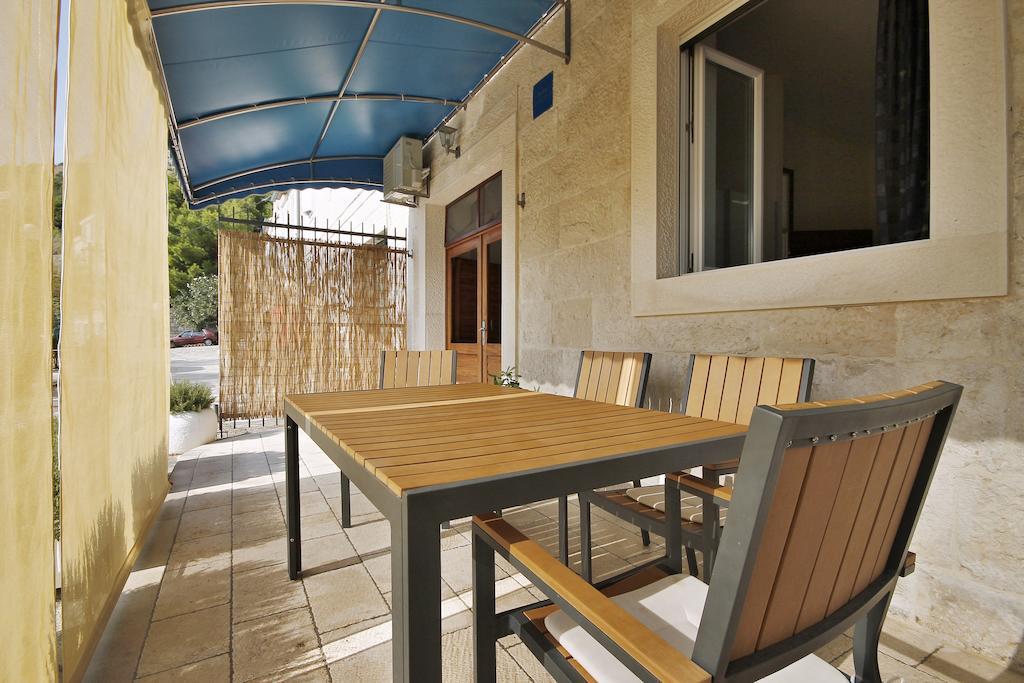 Apartment Zara 2 With Boat Place Mimice Εξωτερικό φωτογραφία