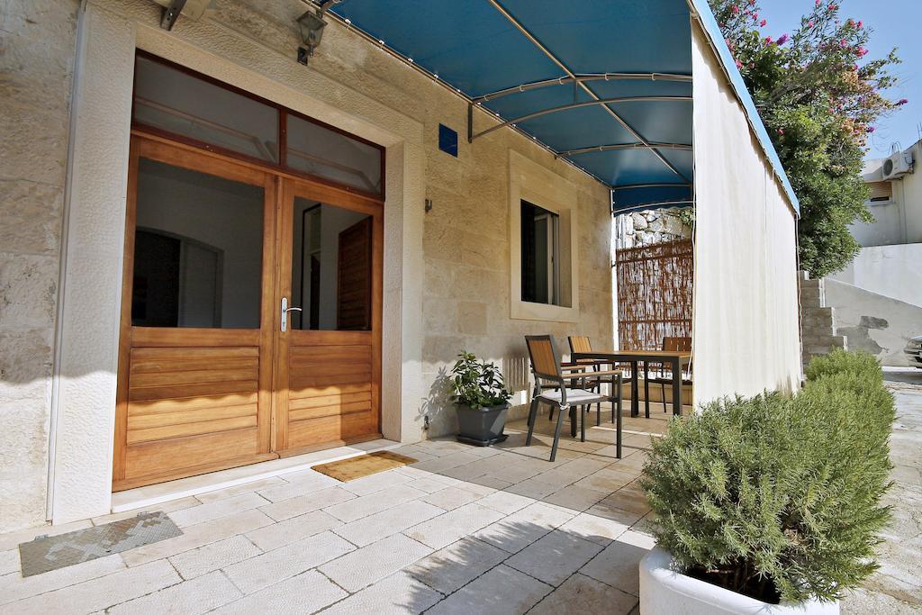 Apartment Zara 2 With Boat Place Mimice Εξωτερικό φωτογραφία